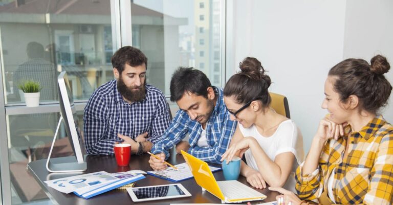 kỹ năng giao tiếp tiếng Anh công sở Impactus.com.vn